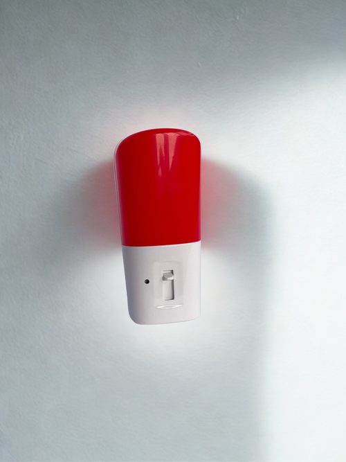 LUZ NOCTURNA ENCHUFABLE CON SENSOR DE NICE MOOD AUTOMÁTICO