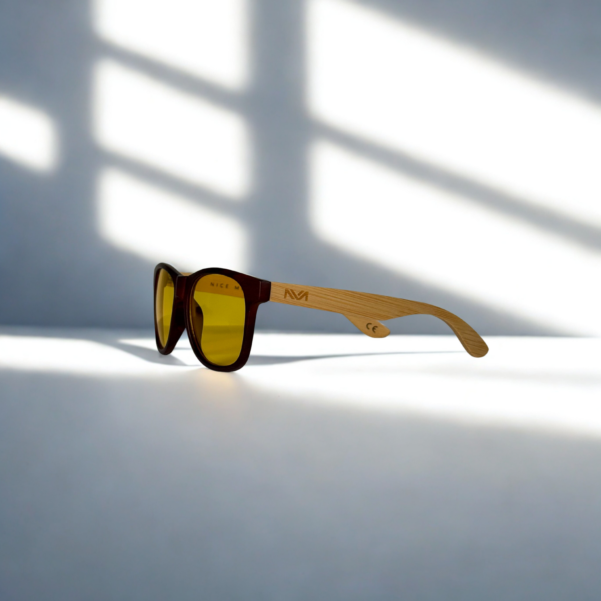 Schöne Stimmungs-Harvest-Light-Gelbbrille