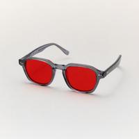 Gafas rojas Nipón